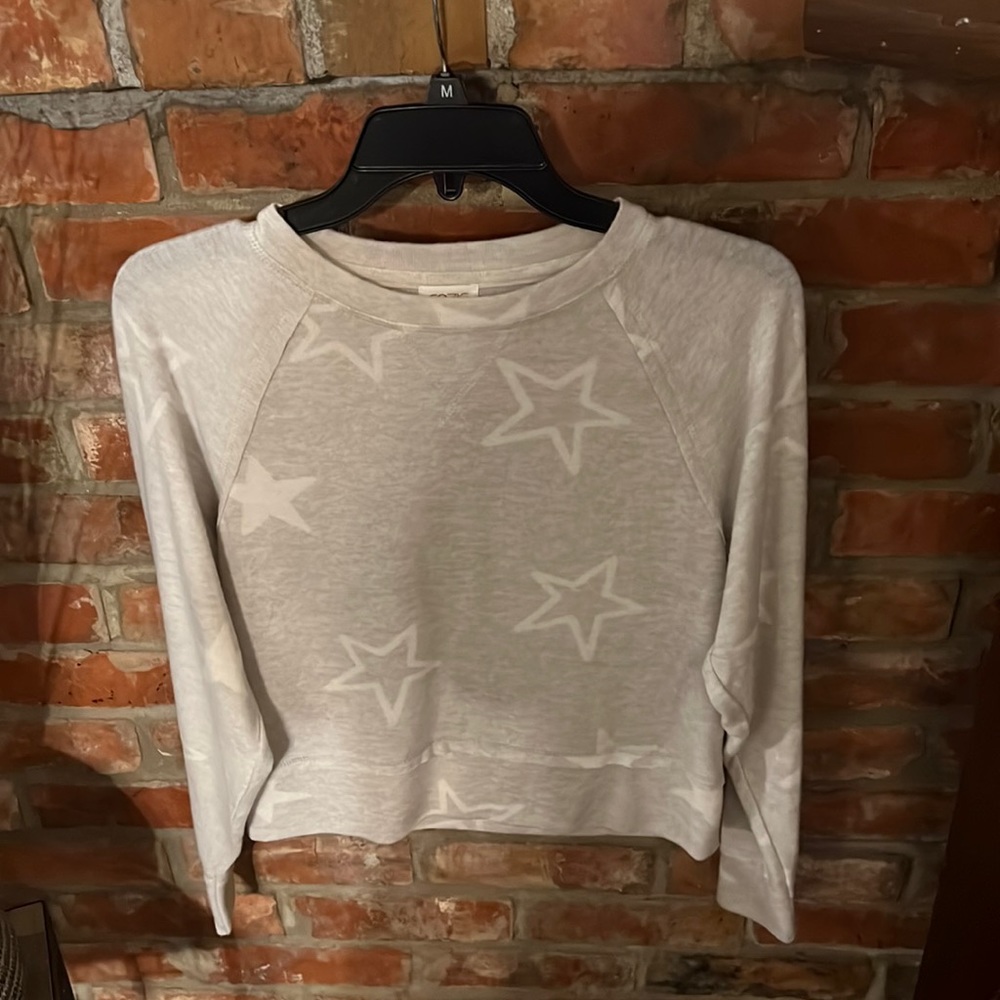 Sweater gray with white stars
